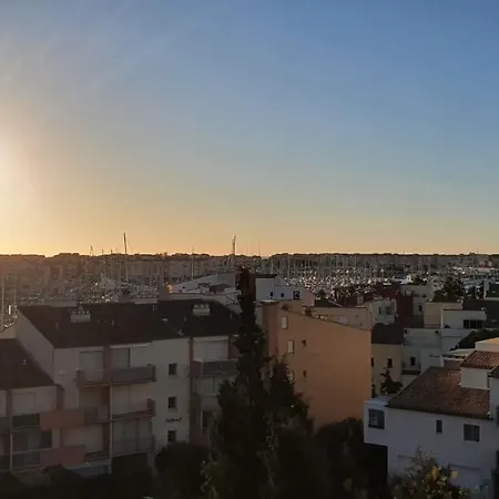 Coquet Au Centre Port Du Cap D'agde Апартаменти Агд